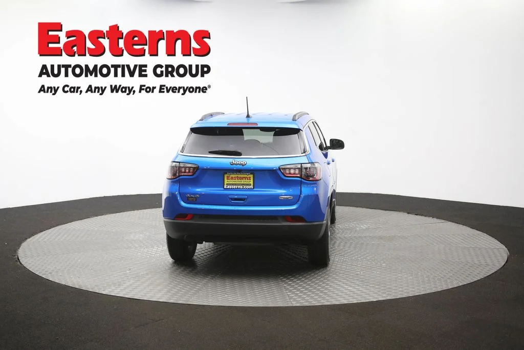 Used 2024 Blue Jeep Latitude image 35