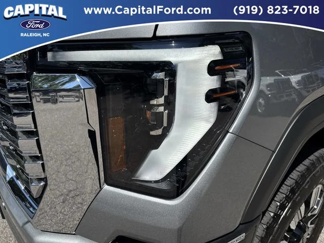 Used 2025 Silver GMC Denali image 11
