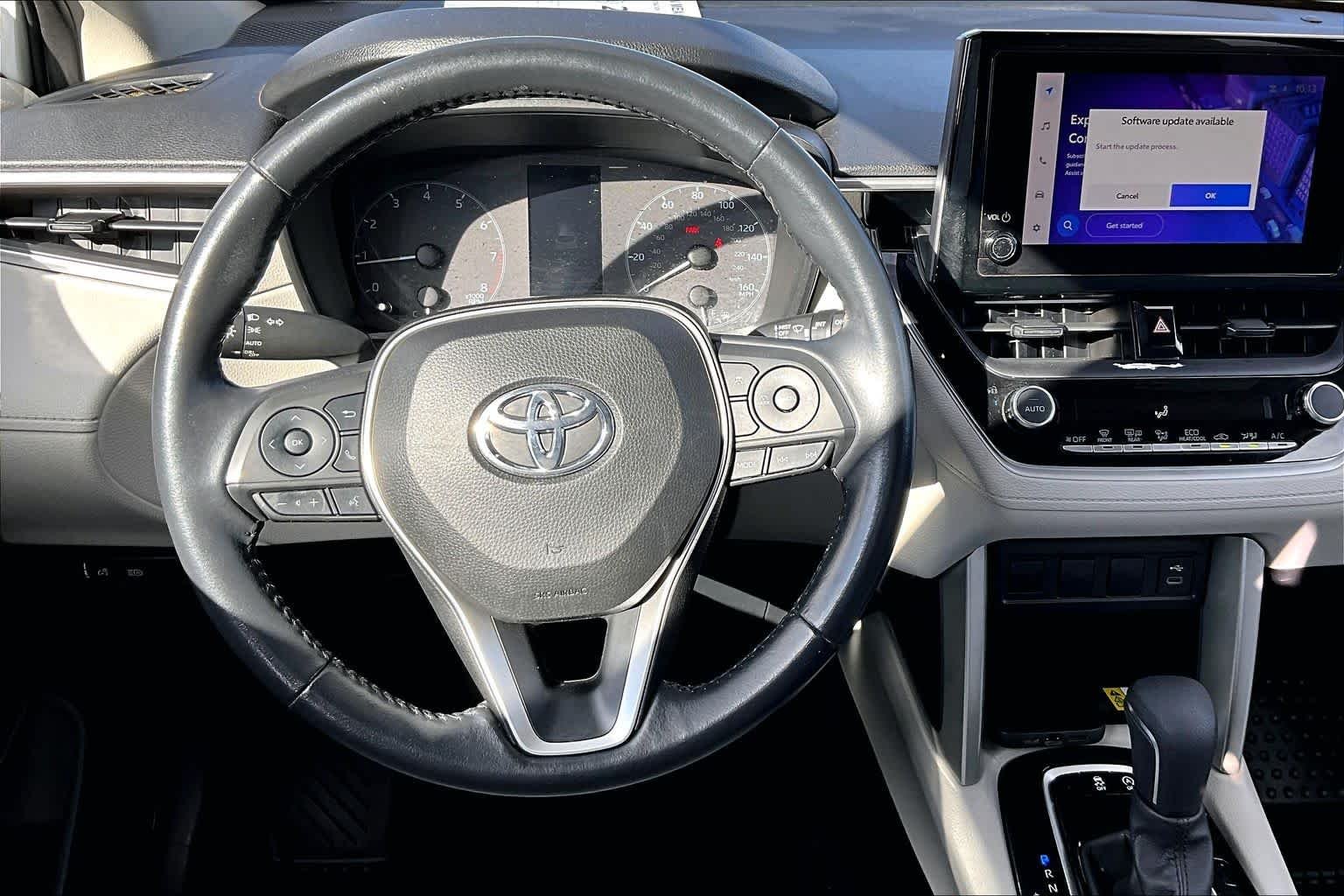 Pre-Owned 2023 Toyota Corolla Cross LE