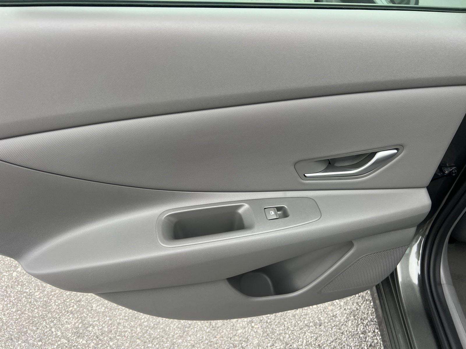 New 2026 Amazon Gray Hyundai SEL Sport image 14