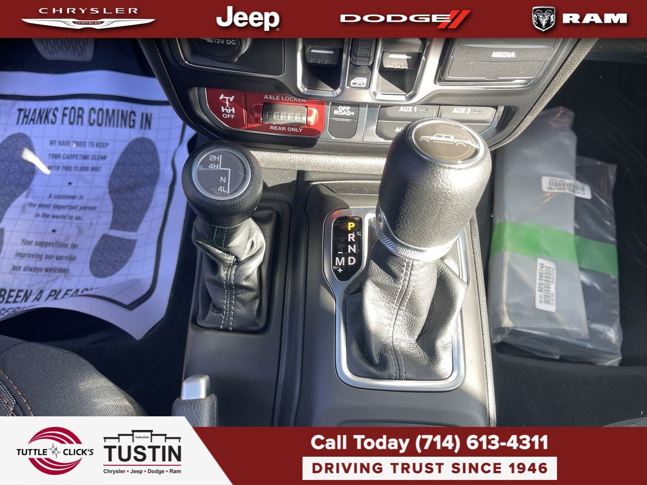 New 2026 Bright White Clearcoat Jeep Mojave image 19