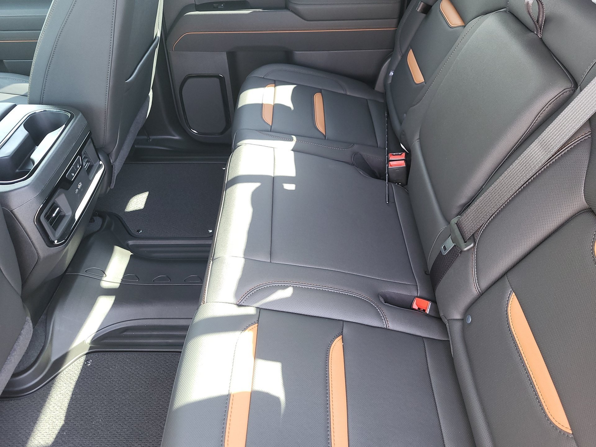 2026 GMC Sierra 3500HD AT4 - Photo 23