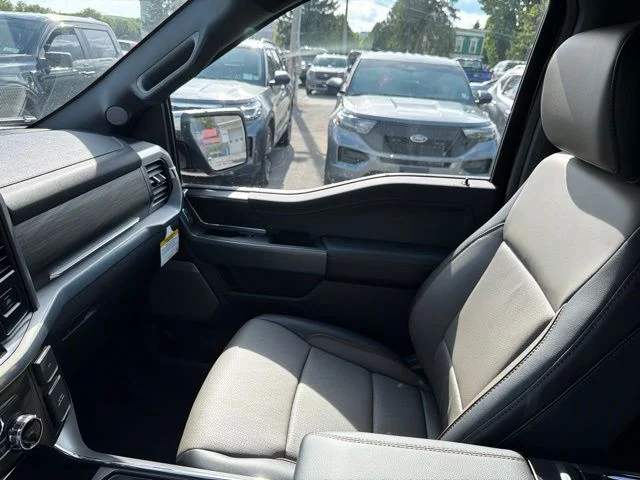 New 2026 Agate Black Metallic Ford Lariat® image 99