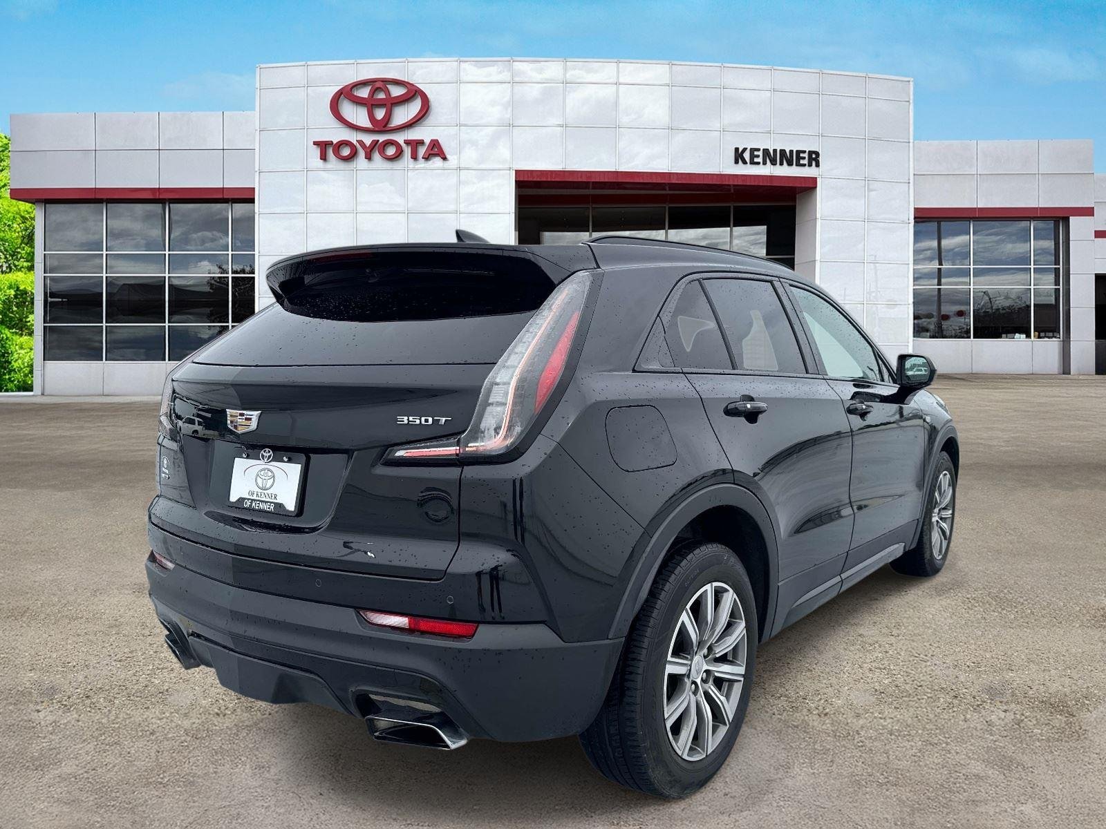 Used 2020 Stellar Black Metallic Cadillac AWD Sport image 6