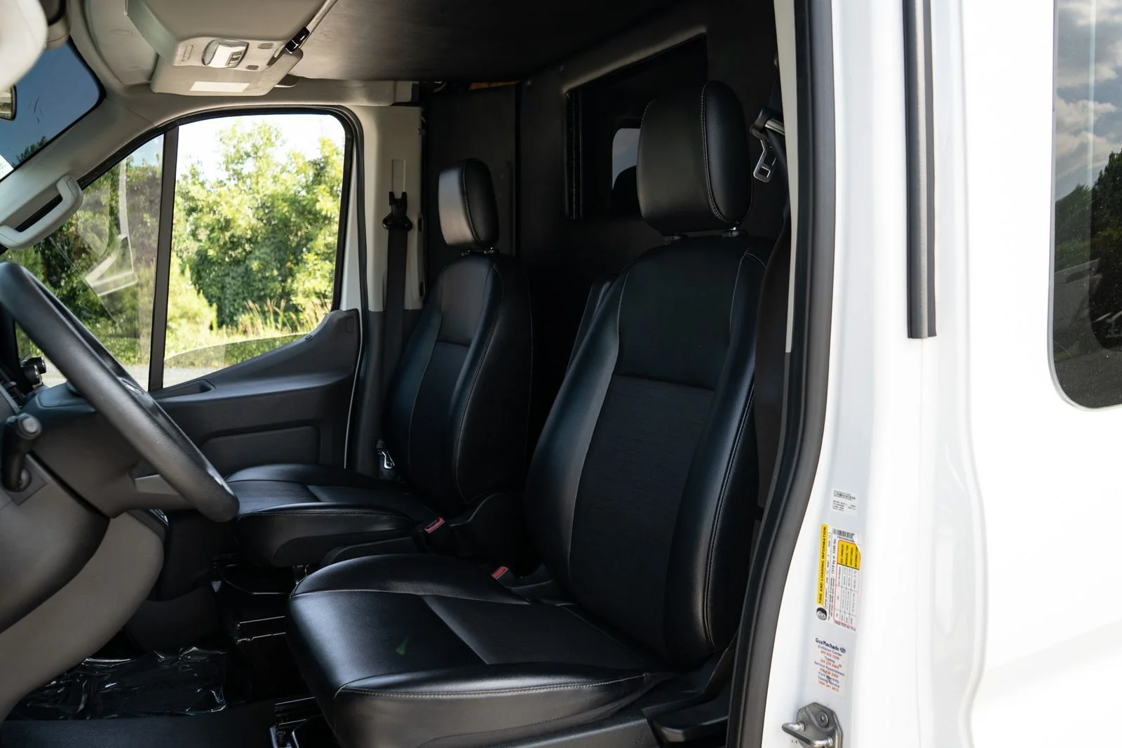 Used 2020 White Ford XL image 14