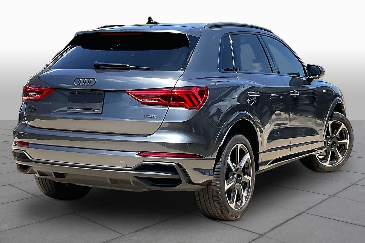 Used 2025 Daytona Gray Pearl Effect Audi S line Premium Plus image 13