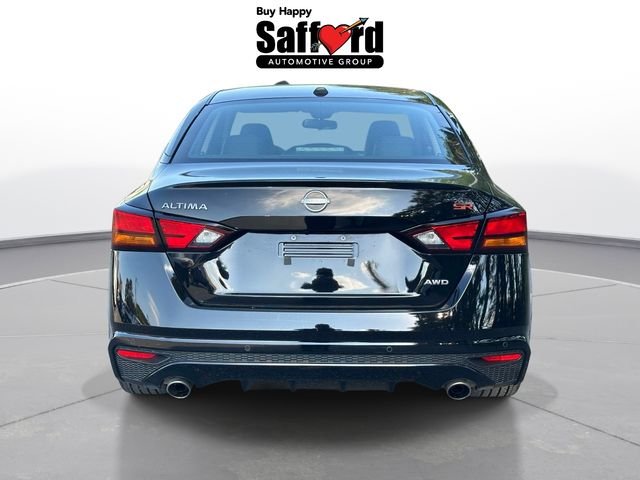Used 2024 Black Nissan 2.5 SR image 8