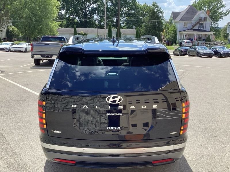 New 2027 Black Hyundai Limited image 8