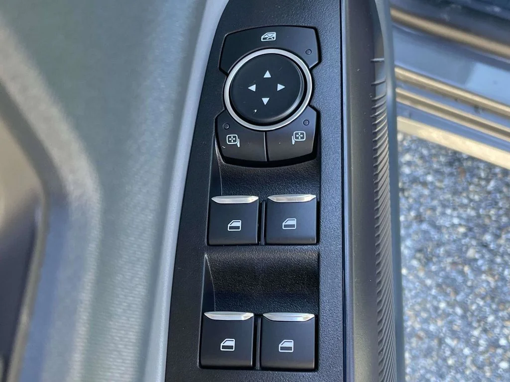 New 2026 Carbonized Gray Metallic Ford Maverick Lobo™ image 16