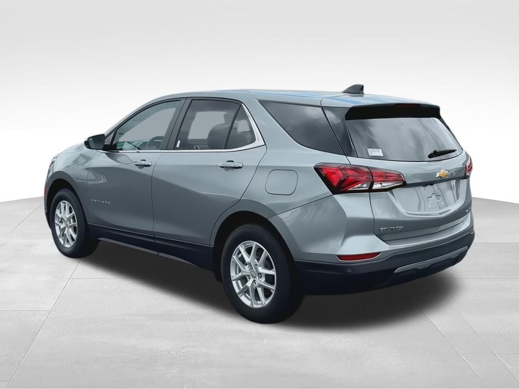 Used 2024 Gray Chevrolet LT image 6