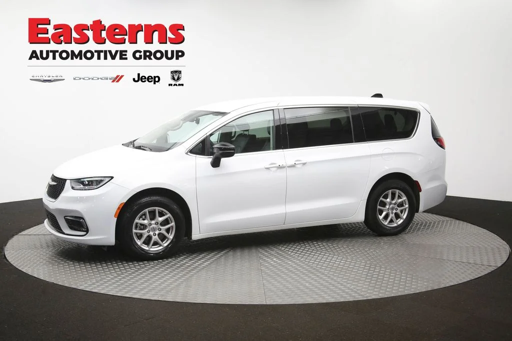 Certified Used 2024 White Chrysler Touring L image 58
