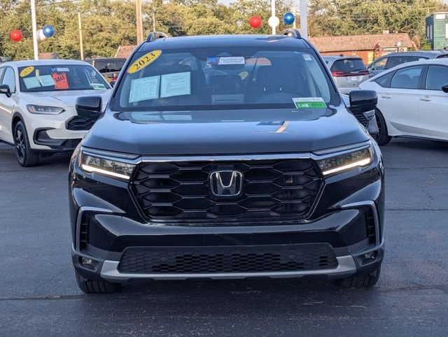 Certified Used 2023 Crystal Black Pearl Honda Touring image 3