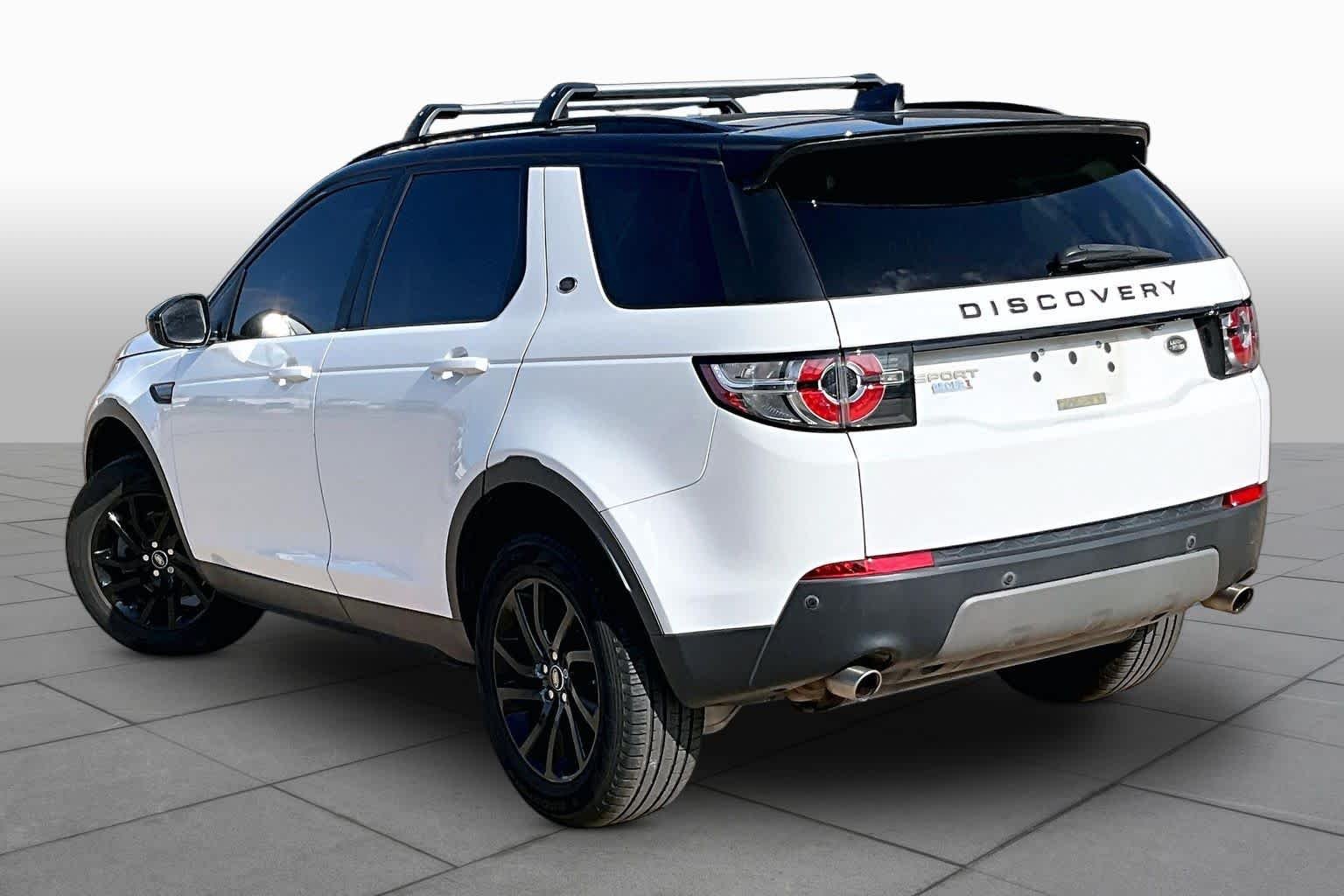 Used 2018 Fuji White Land Rover SE image 11