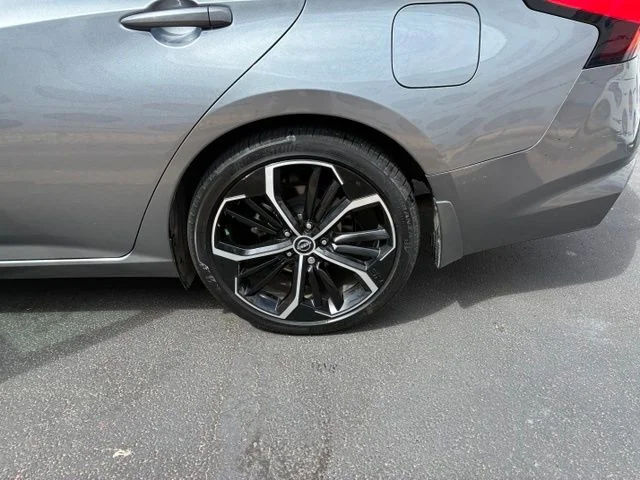 2023 Nissan Altima SR - Photo 16