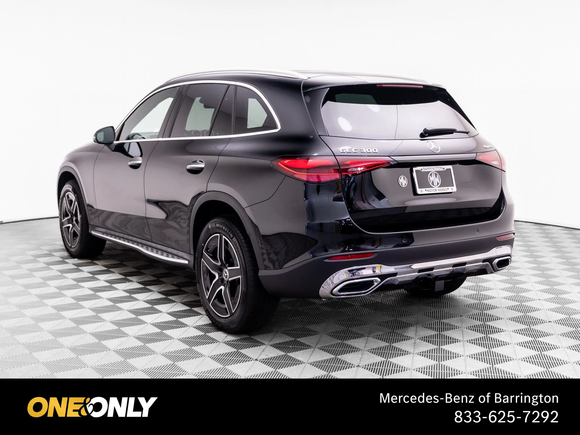 New 2027 Black Mercedes-Benz GLC 300 image 3