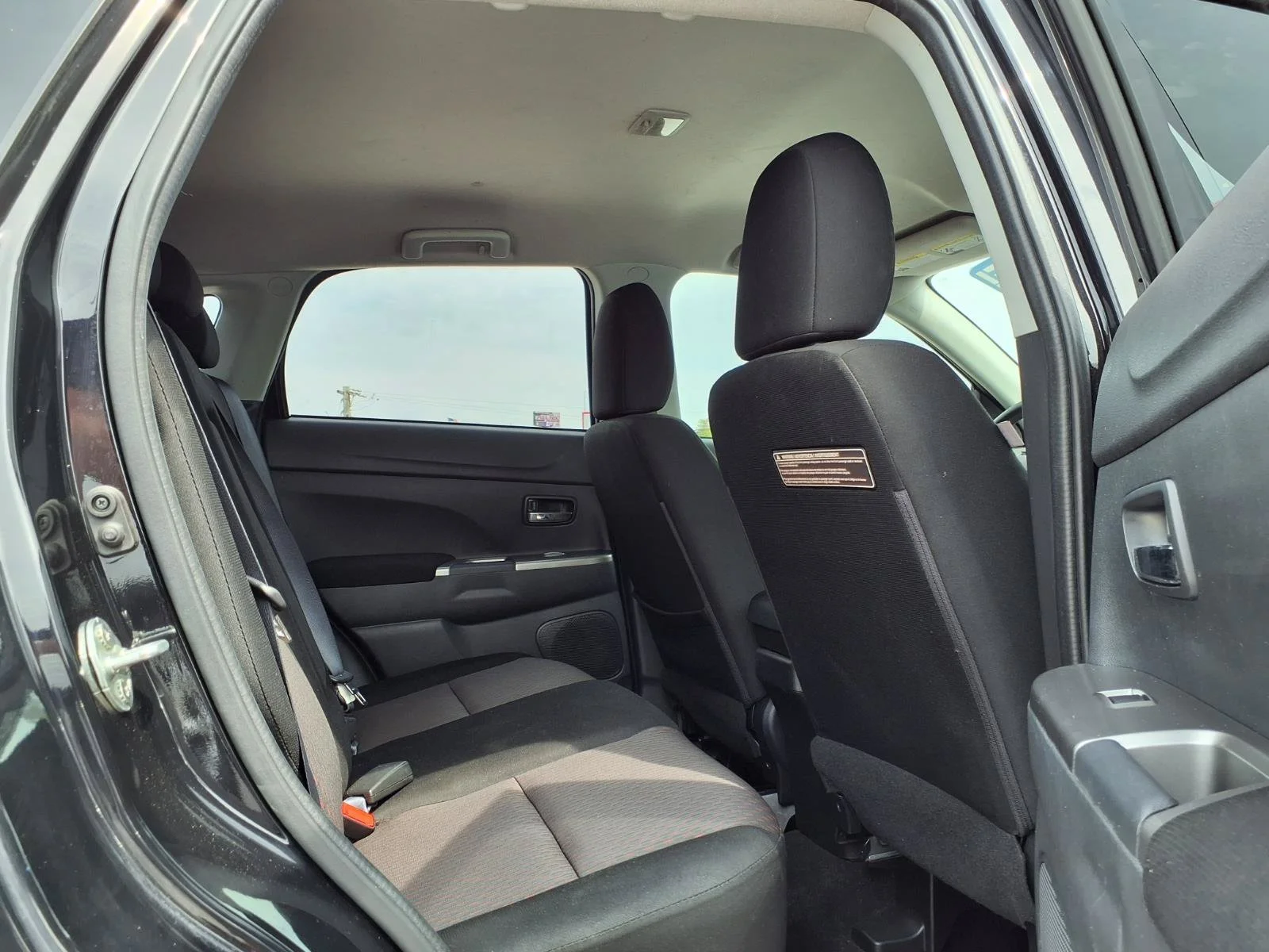 2018 Mitsubishi Outlander Sport ES - Photo 22