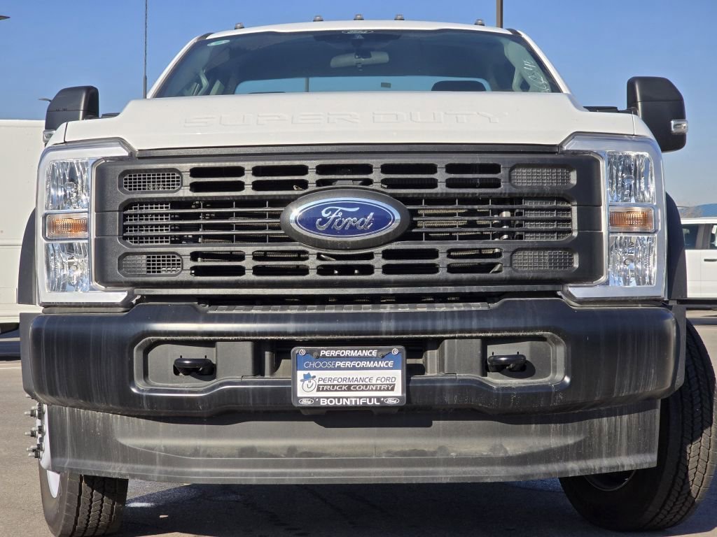 New 2025 Oxford White Ford XL image 3