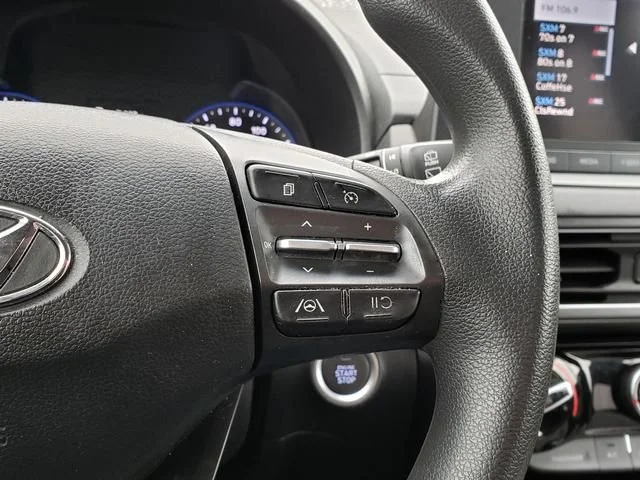 Used 2022 Blue Hyundai SEL image 23