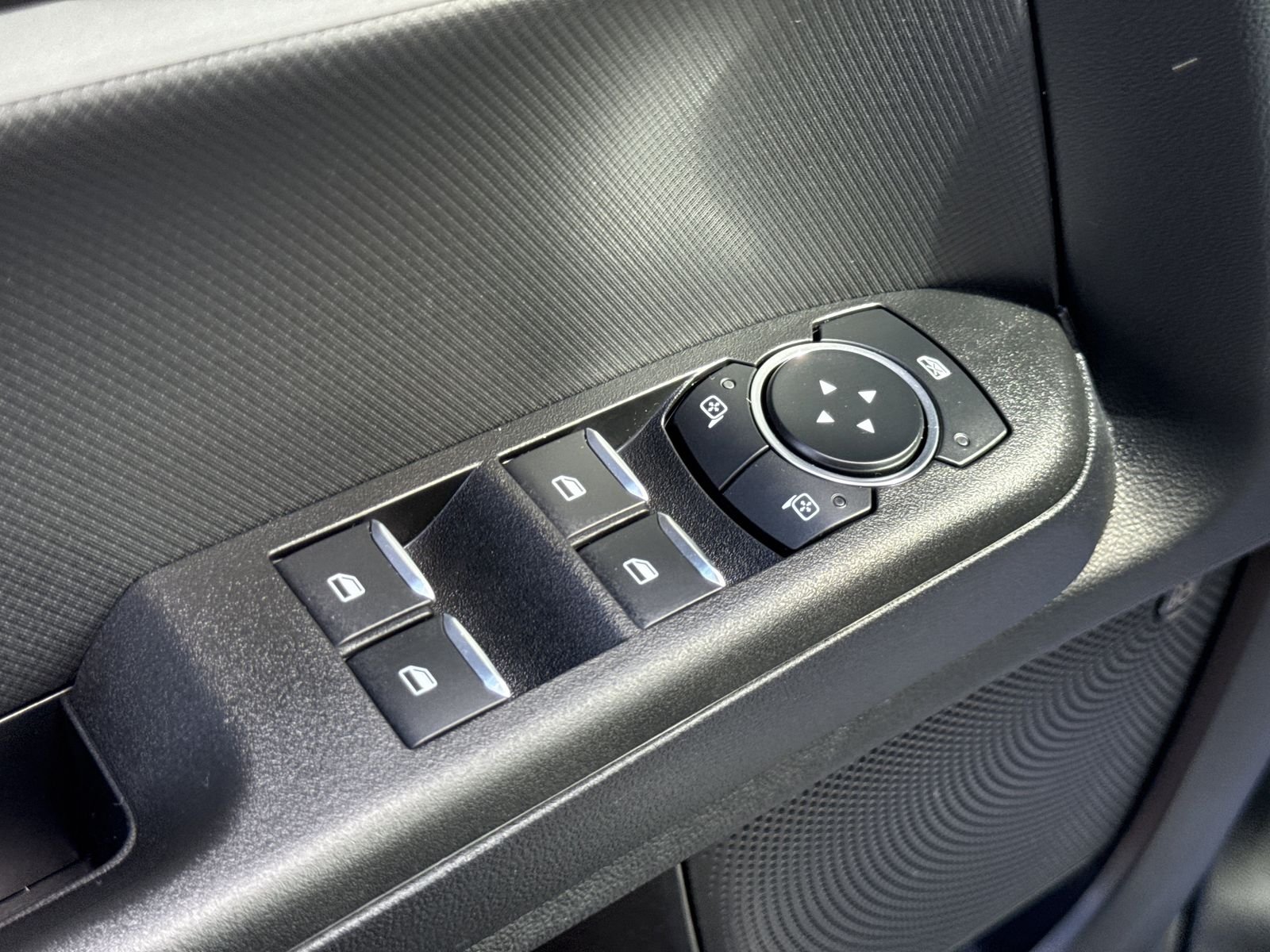 New 2026 Carbonized Gray Metallic Ford Badlands image 15