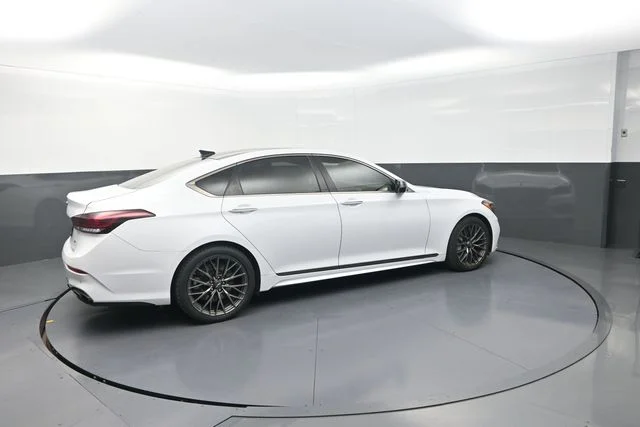 Used 2018 White Genesis 3.3T Sport image 10