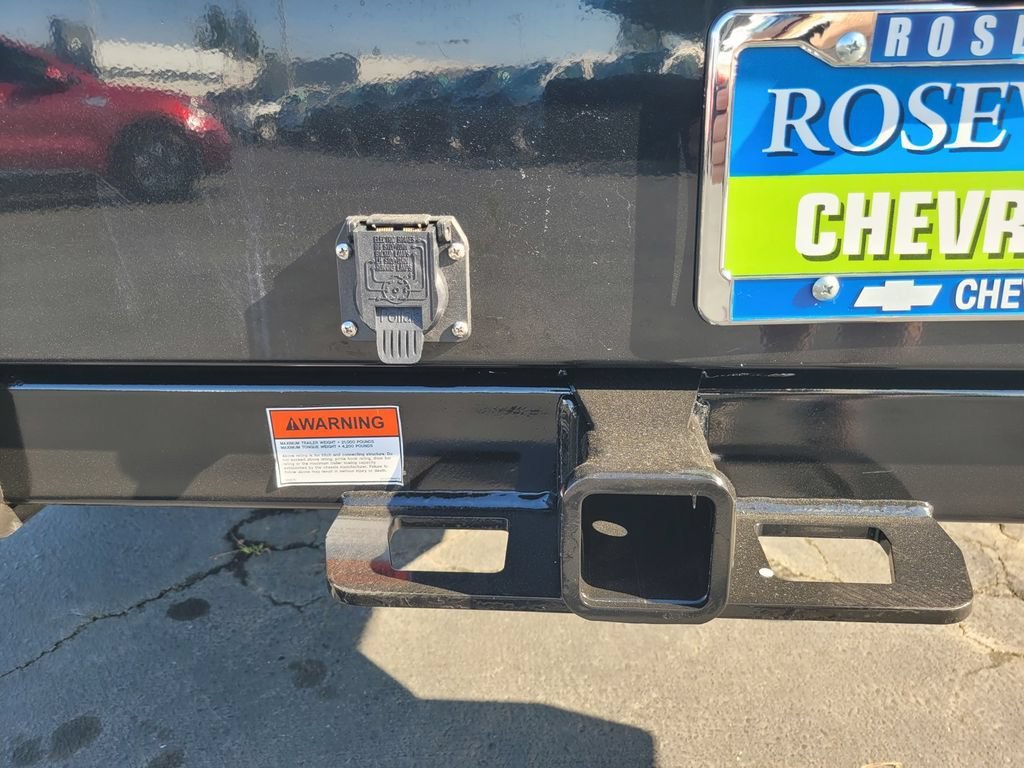 2026 Chevrolet Silverado 3500 HD Chassis Cab Work Truck view 6
