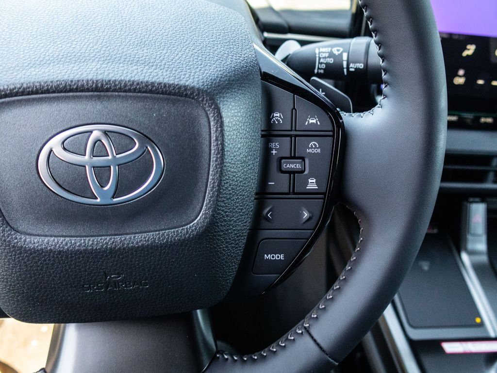 2026 Toyota C-HR SE - Photo 35