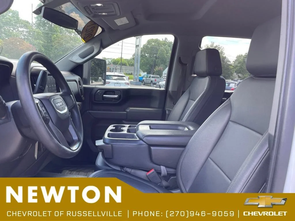 Used 2021 SUMMIT WHITE GMC 4WD CREW 159 image 4