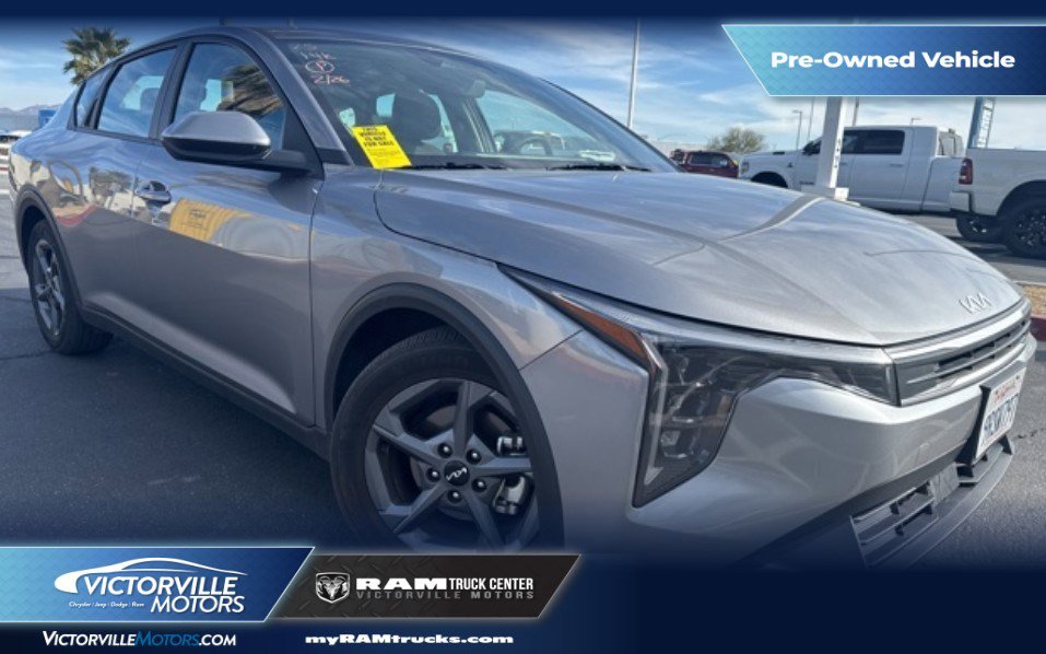 2025 Kia K4 LXS