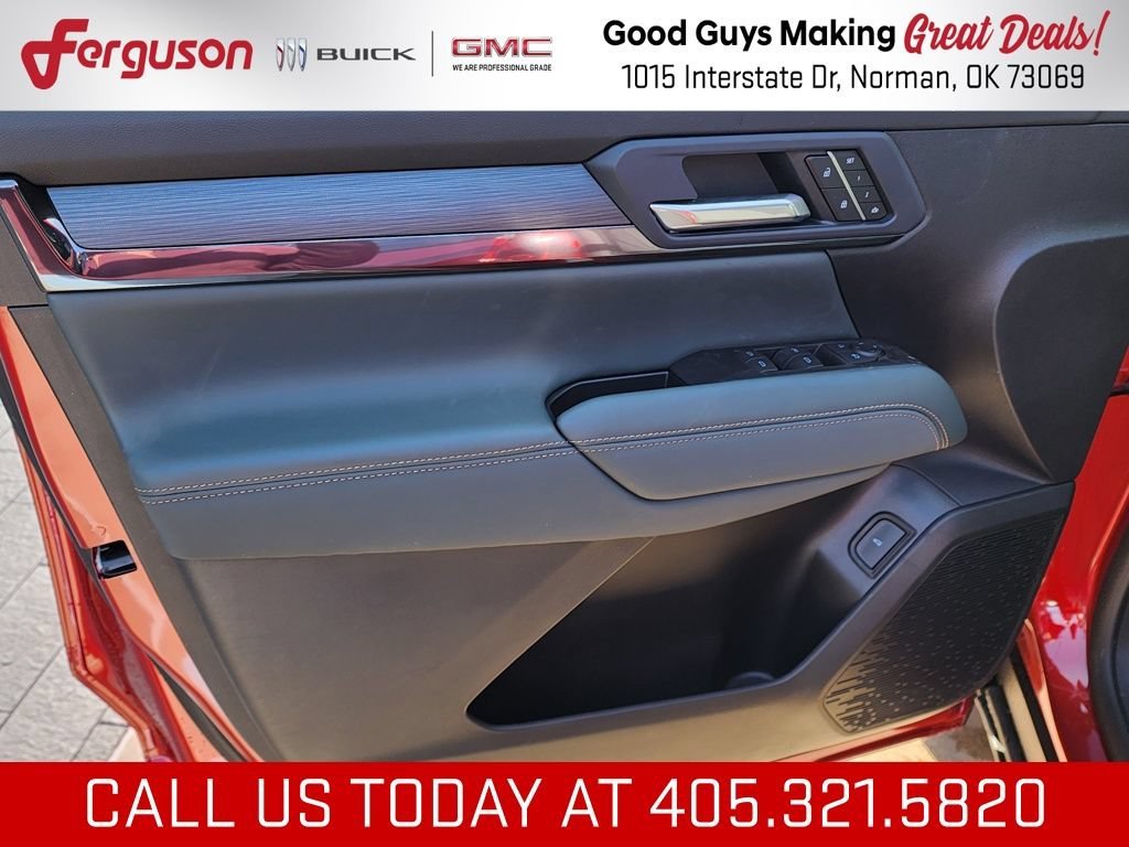 2026 GMC Terrain AT4 - Photo 13