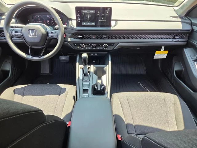 New 2026 Solar Silver Metallic Honda SE image 14