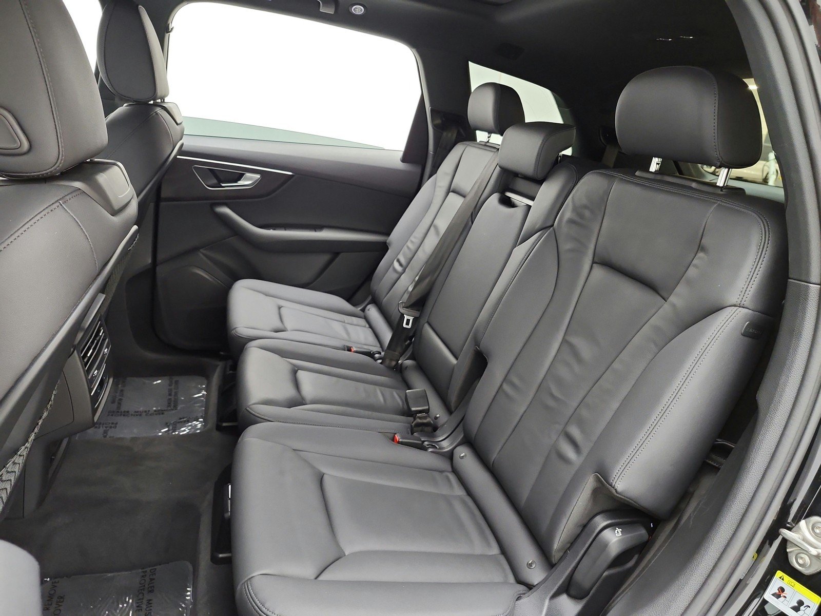 Used 2023 Mythos Black Metallic Audi Premium image 15