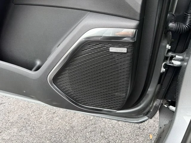 New 2026 Sterling Metallic GMC Elevation image 23