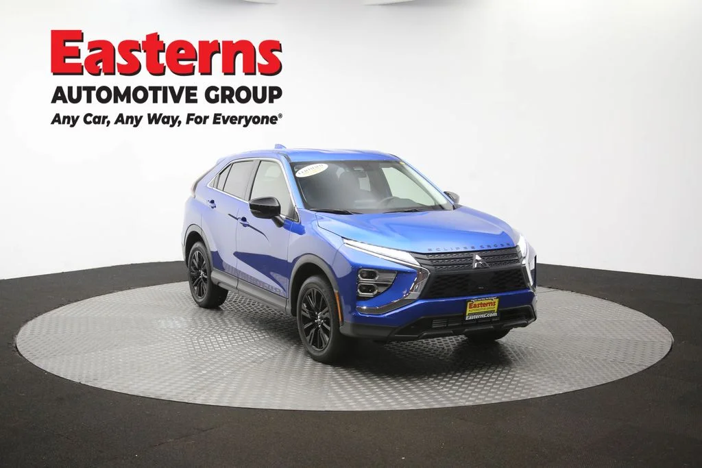 Used 2026 Blue Mitsubishi LE image 51