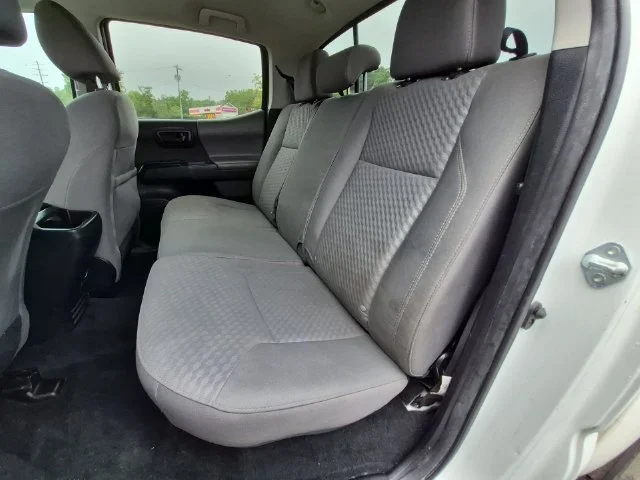 Used 2022 White Toyota SR image 29