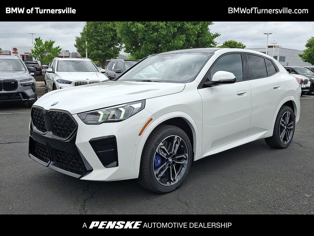 2026 BMW X2 xDrive28i's photo