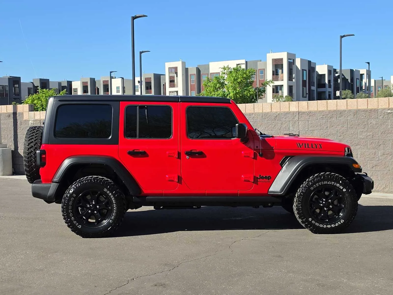 Used 2022 Firecracker Red Clearcoat Jeep Unlimited Willys image 10