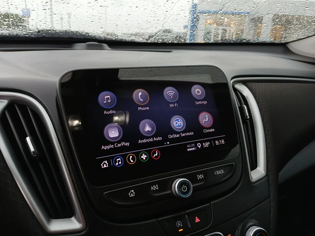 Used 2022 Silver Chevrolet LT image 13