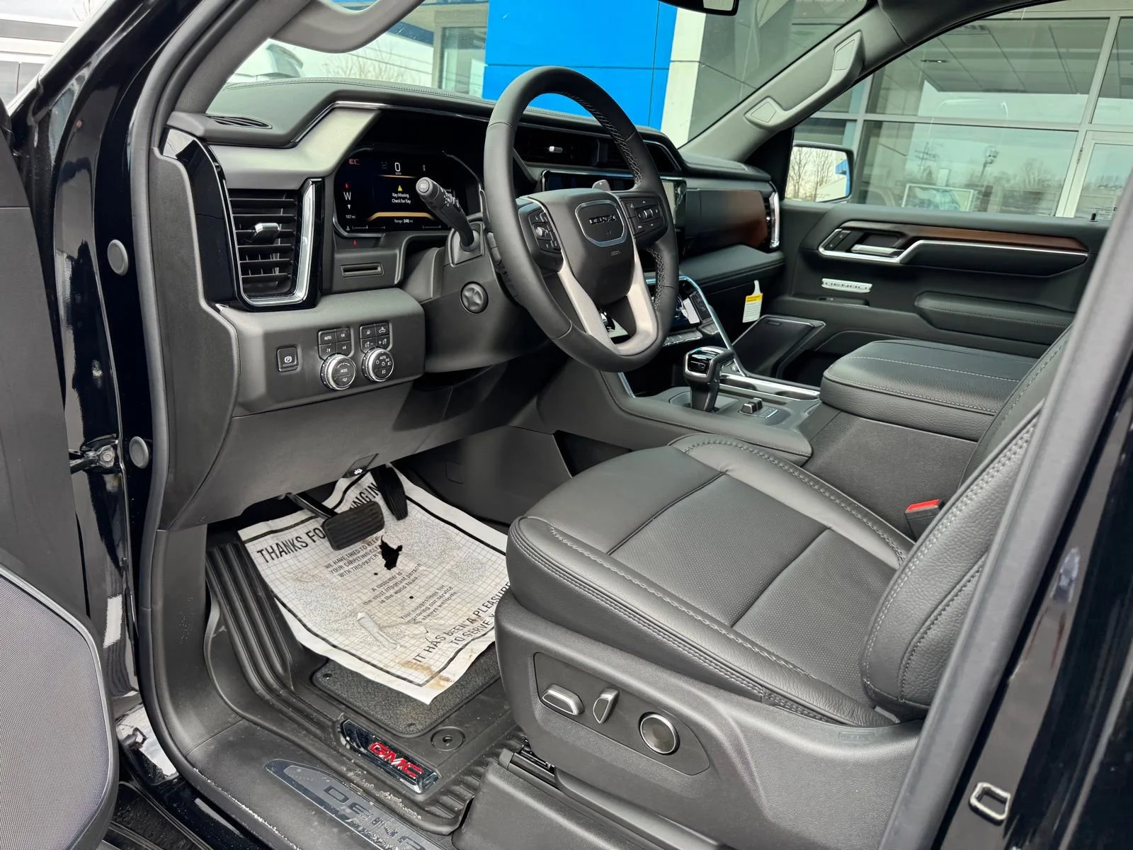 2026 GMC Sierra 1500 Denali - Photo 10