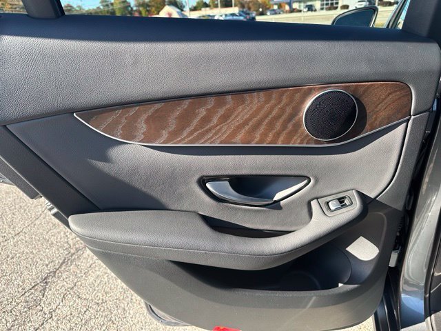 Used 2020 Gray Mercedes-Benz GLC 300 image 17