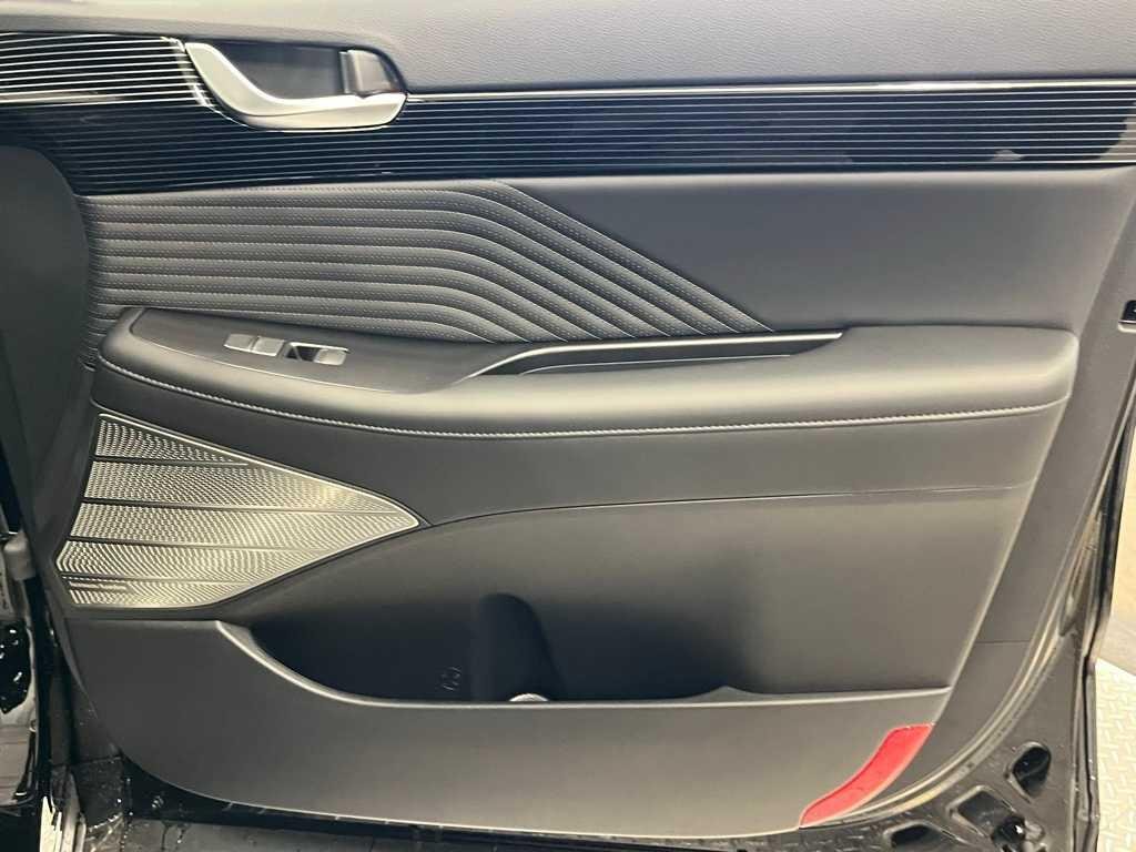 New 2025 Abyss Black Pearl Hyundai Calligraphy Night Edition AWD image 32