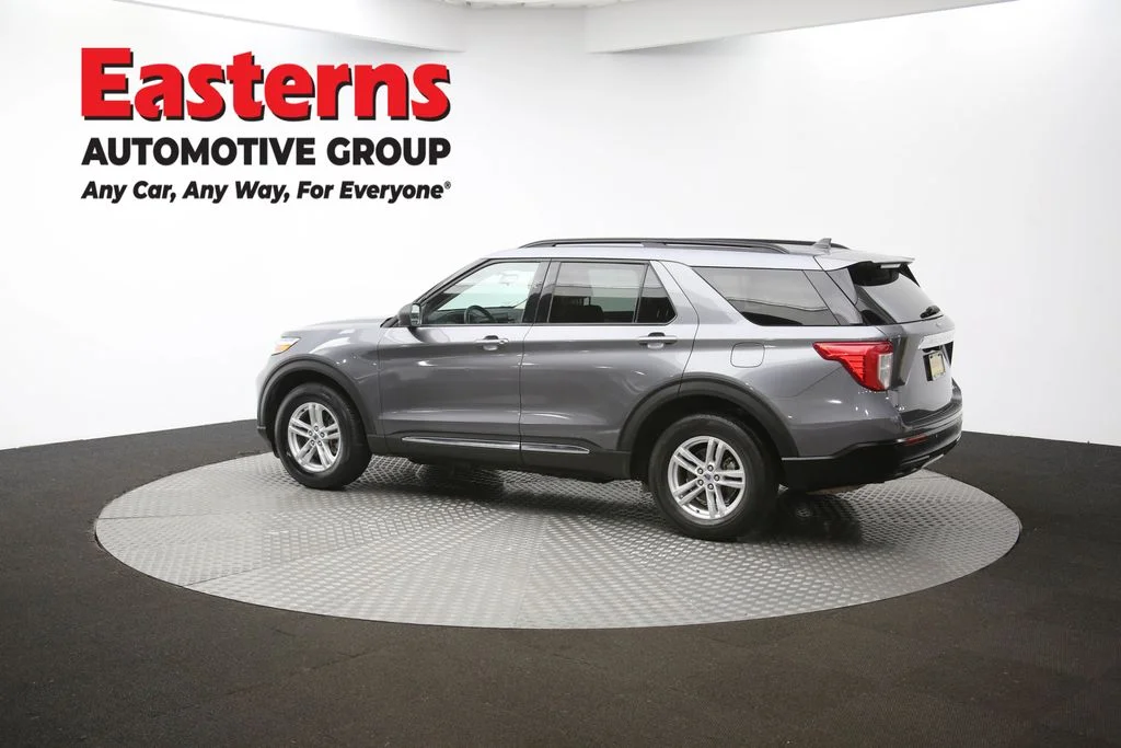 Used 2022 Gray Ford XLT image 62