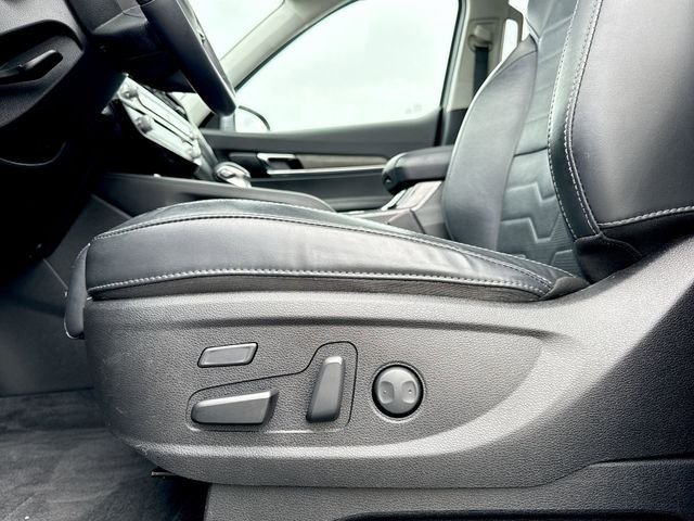 Used 2021 Silver Kia SX image 12