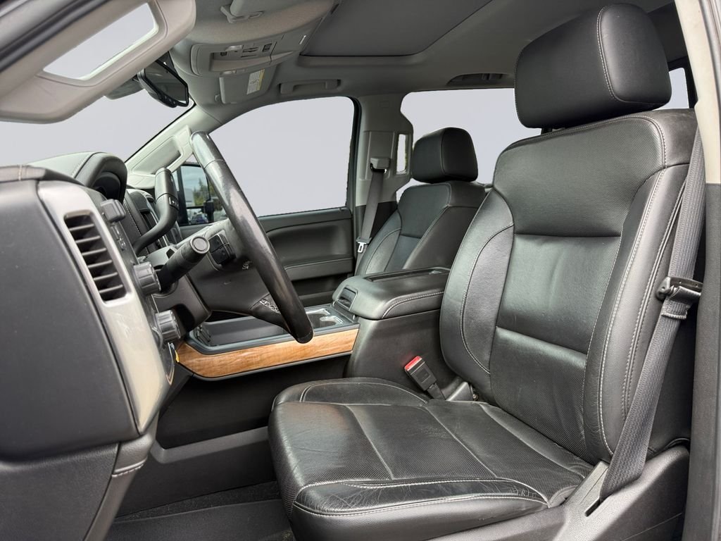 Used 2019 Black Chevrolet LTZ image 12