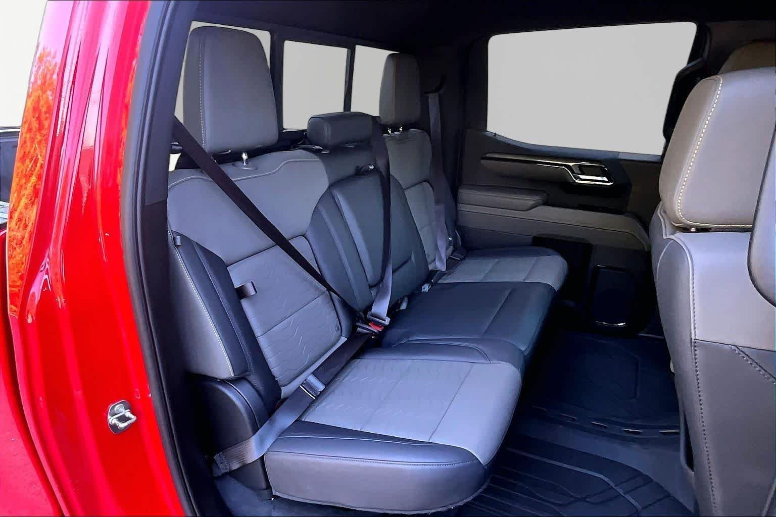 Used 2023 Red Hot Chevrolet ZR2 image 39
