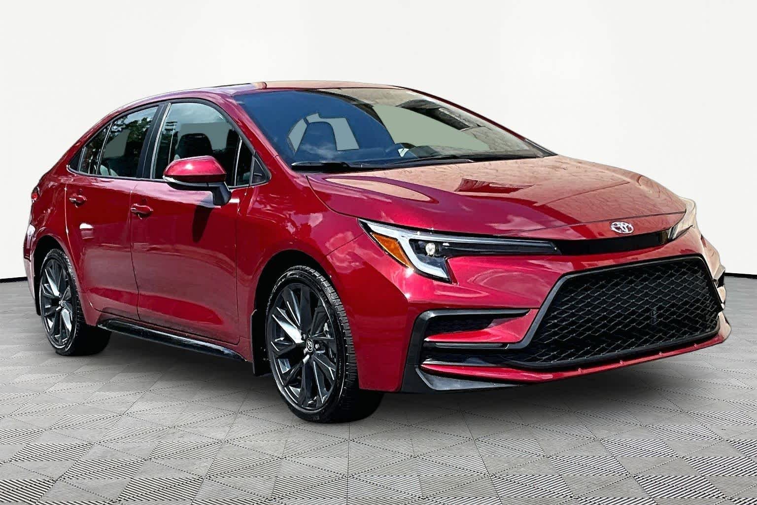 Used 2025 Ruby Flare Pearl Toyota SE image 3