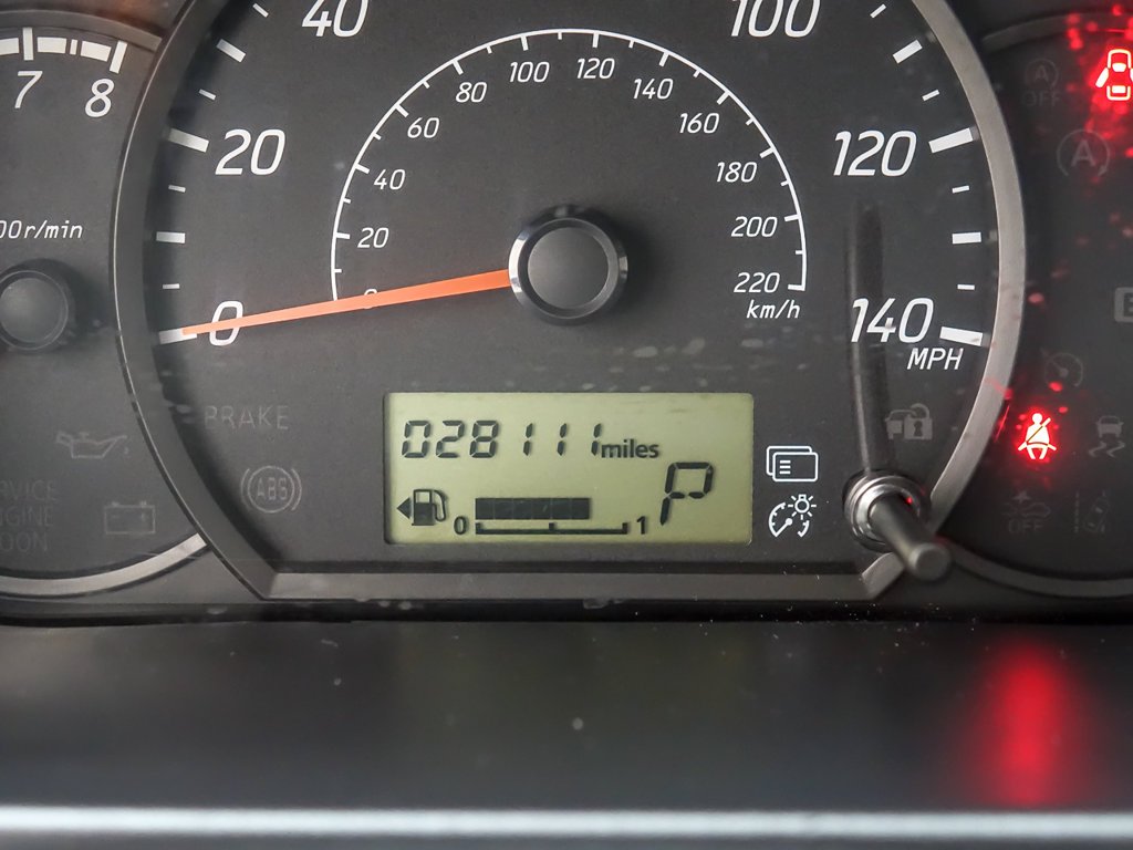 Used 2024 Graphite Gray Metallic Mitsubishi  image 13