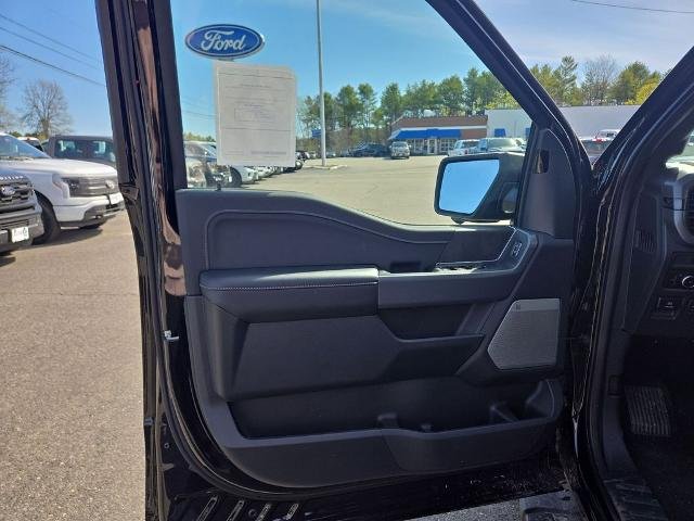 New 2026 Agate Black Metallic Ford XLT image 25