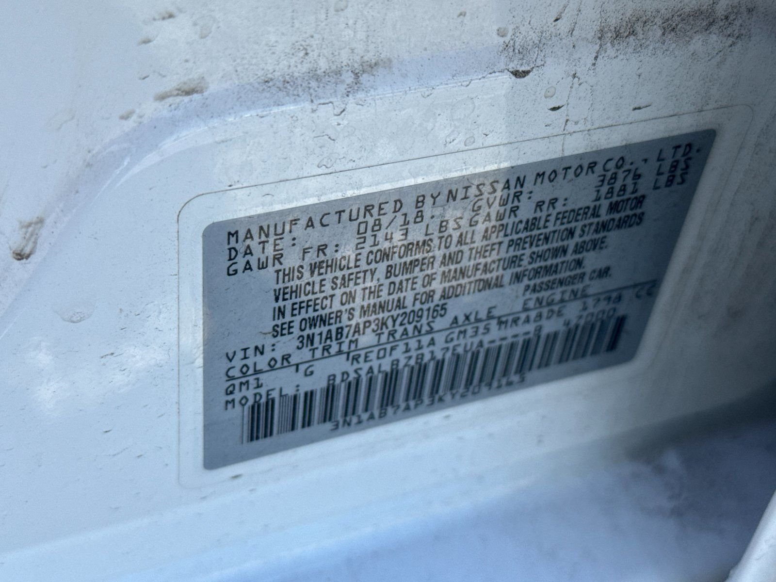 Used 2019 White Nissan S image 26