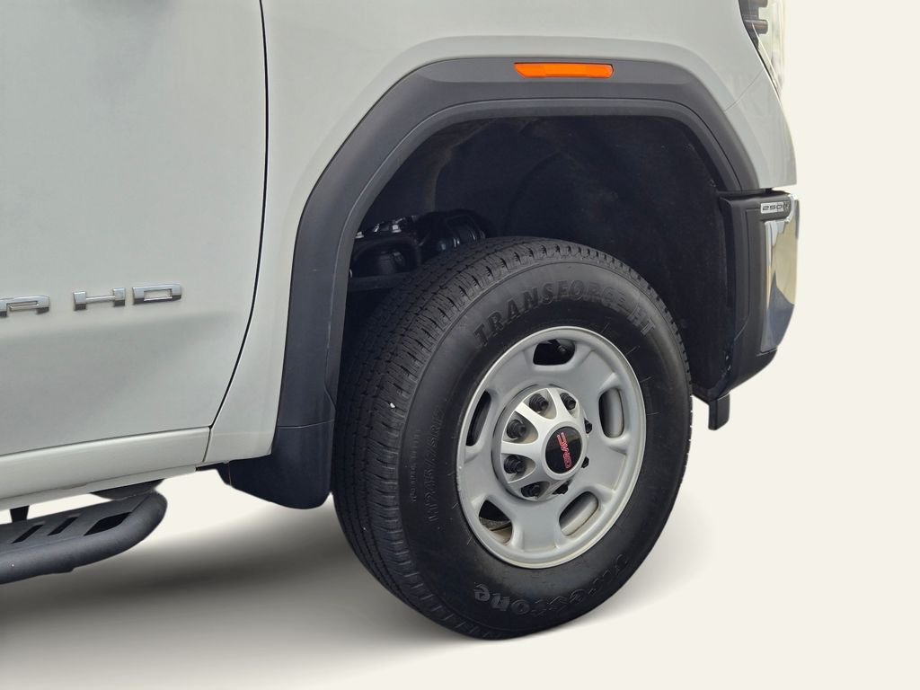Used 2025 White GMC Pro image 18