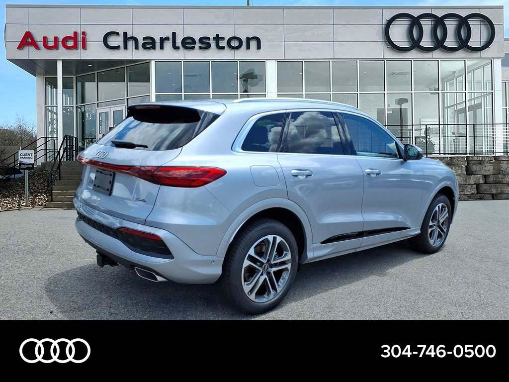 New 2026 Florett Silver Metallic Audi Premium image 3